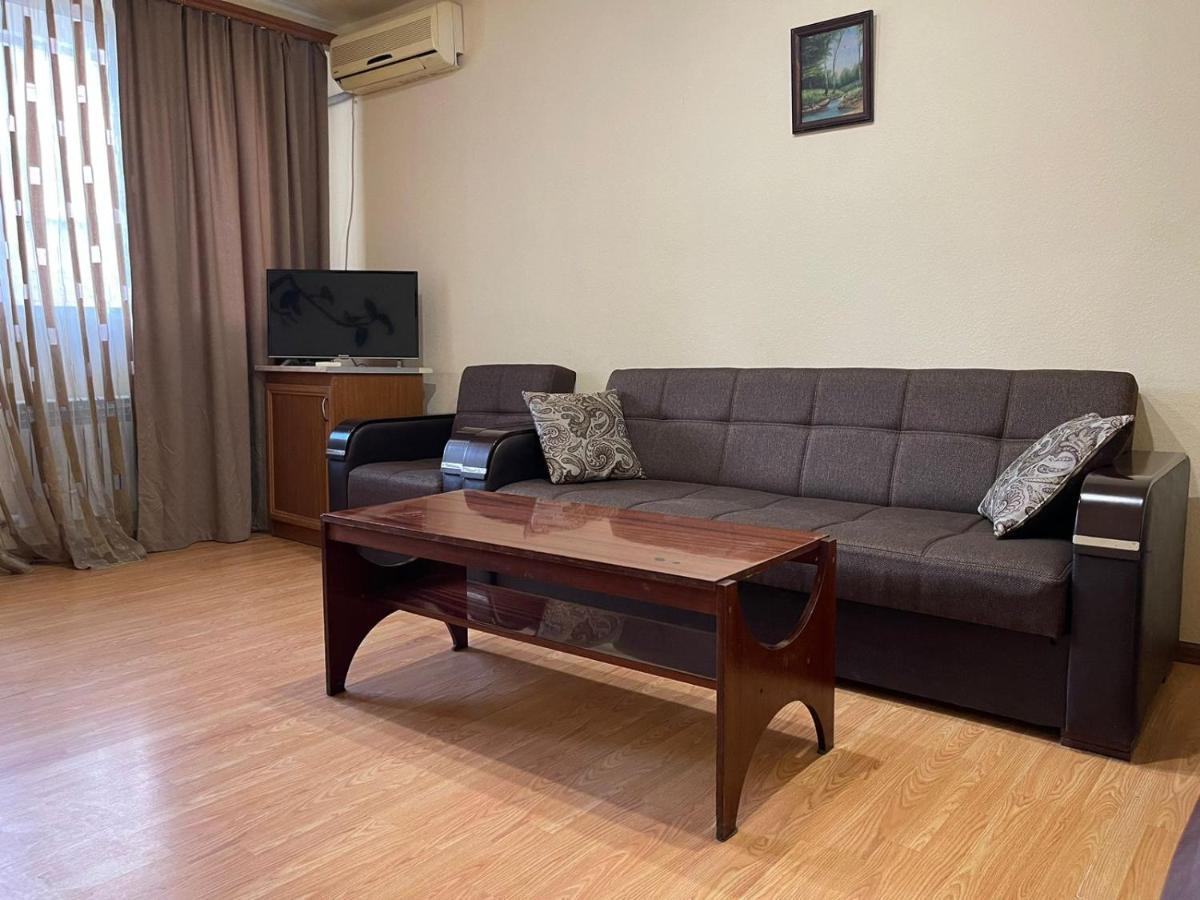 Apartment In Yerevan, Centre Extérieur photo